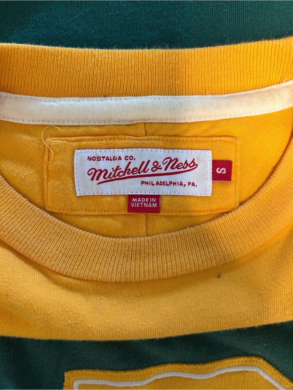 Retro Green Bay Packers Football Crewneck Tee - Picture 3 of 3